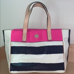 Kate spade patent leather purse